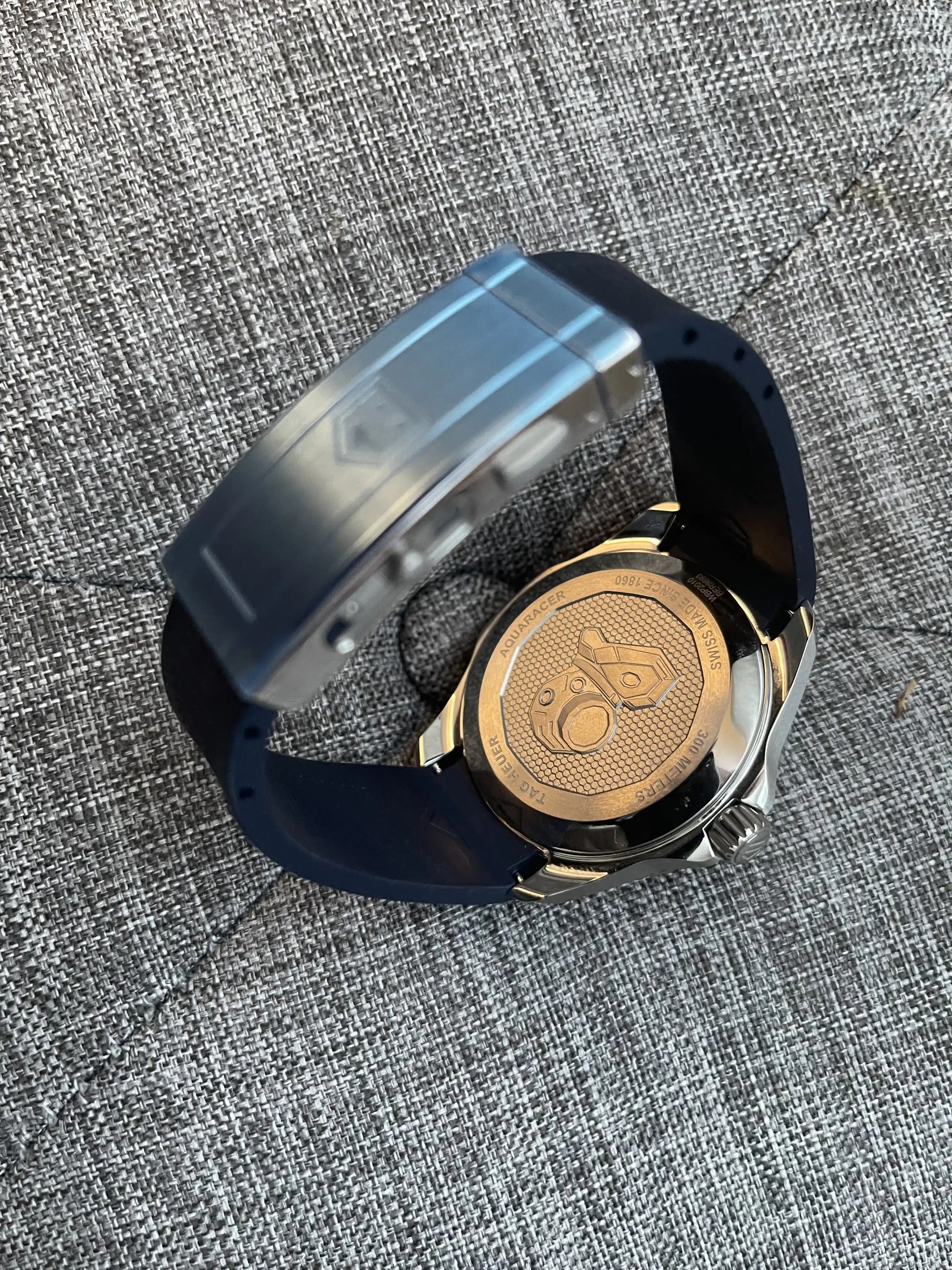  Shop Authentic Tag Heuer Aquaracer Professional 300 GMT Automatic Blue Dial Blue Rubber Strap Watch for Men - WBP2010.FT6198 - Luxxuri