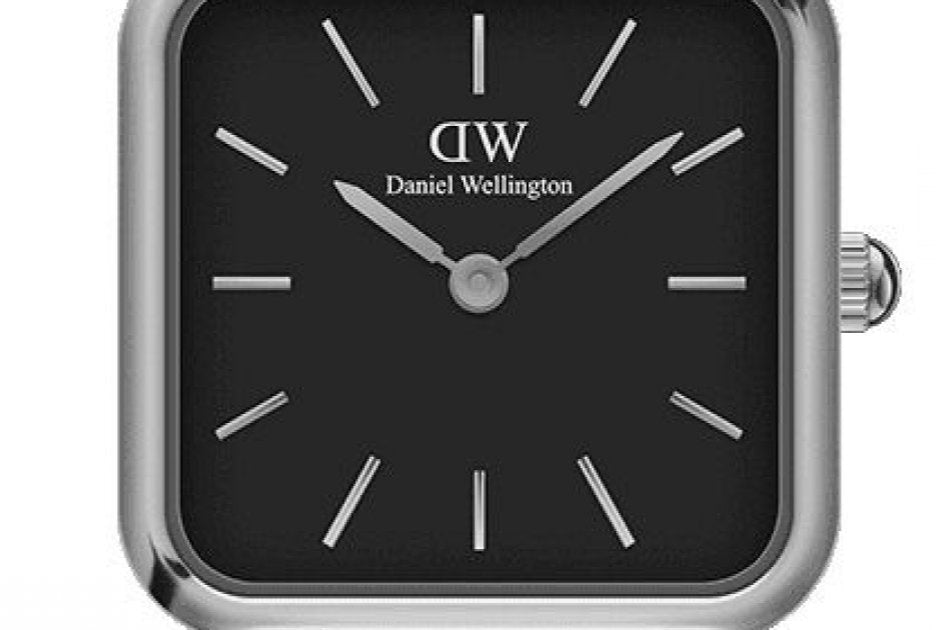  Shop Authentic Daniel Wellington Quadro Studio Black Dial Silver Mesh Strap Watch For Women - DW00100522 - Luxxuri