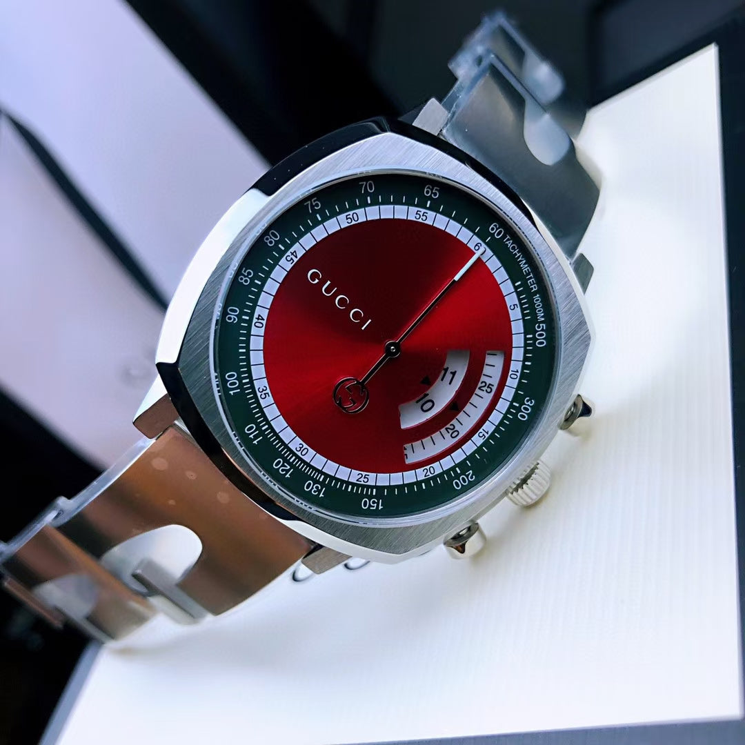  Shop Authentic Gucci Grip Quartz Chronograph Red Dial Silver Steel Strap Watch For Men - YA157303 - Luxxuri