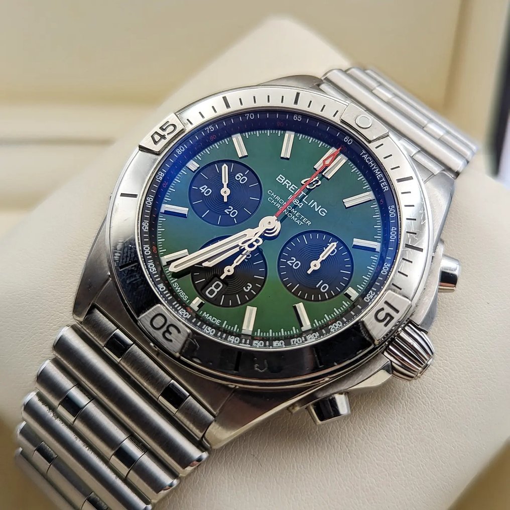  Shop Authentic Breitling Chronomat B01 42 Green Dial Silver Steel Strap Watch for Men - AB0134101L1A1 - Luxxuri