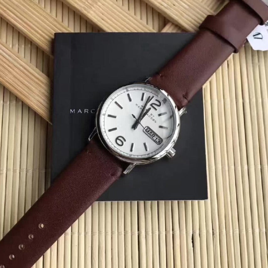  Shop Authentic Marc Jacobs Fergus White Dial Brown Leather Strap Watch for Women - MBM8649 - Luxxuri