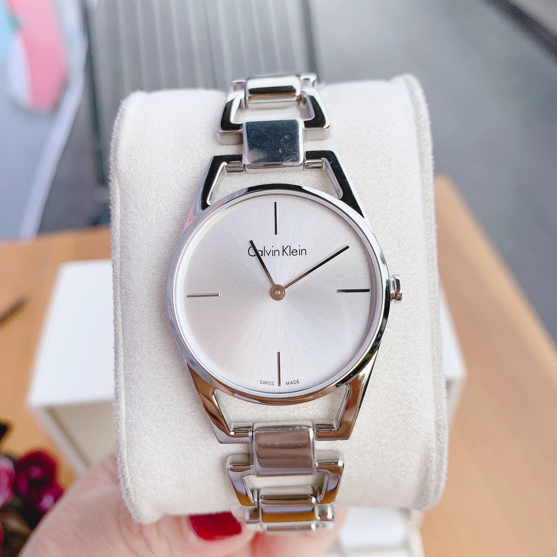  Shop Authentic Calvin Klein Dainty Silver Dial Silver Steel Strap Watch for Women - K7L23146 - Luxxuri