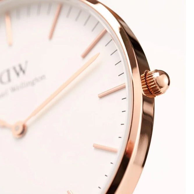  Shop Authentic Daniel Wellington Classic Roselyn White Dial Maroon Nylon Strap Watch For Women - DW00100267 - Luxxuri