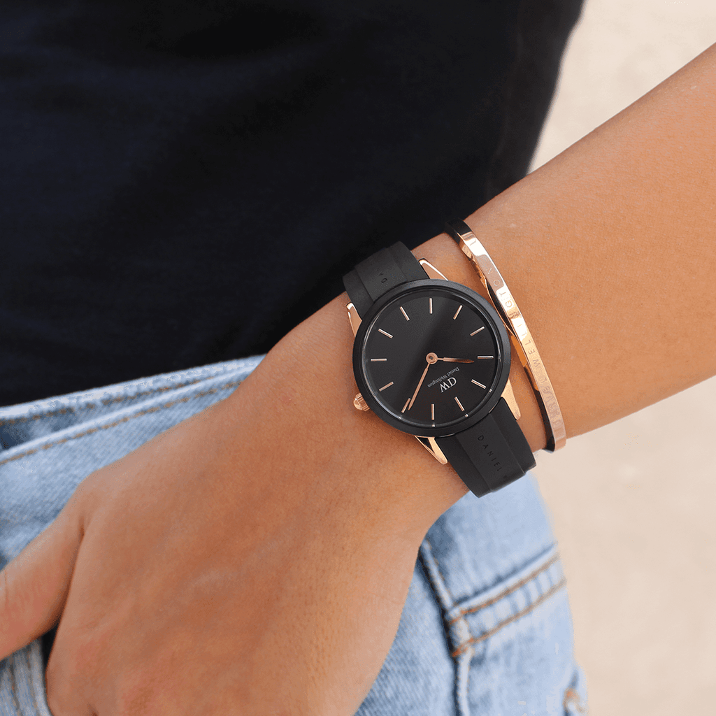  Shop Authentic Daniel Wellington Iconic Motion Black Dial Rubber Strap Watch For Women - DW00100426 - Luxxuri
