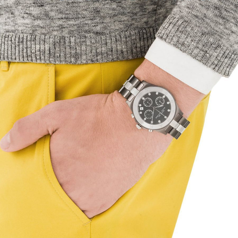  Shop Authentic Marc Jacobs Blade Chronograph Black Dial Two Tone Steel Strap Watch for Women - MBM3179 - Luxxuri