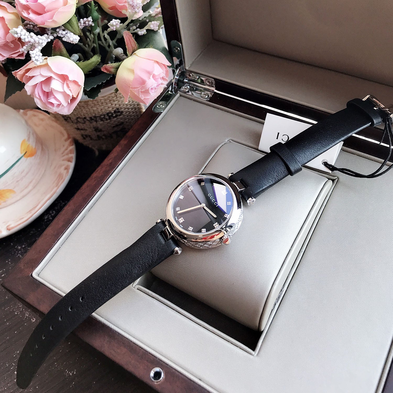  Shop Authentic Gucci Diamantissima Diamonds Black Dial Black Leather Strap Watch For Women - YA141403 - Luxxuri