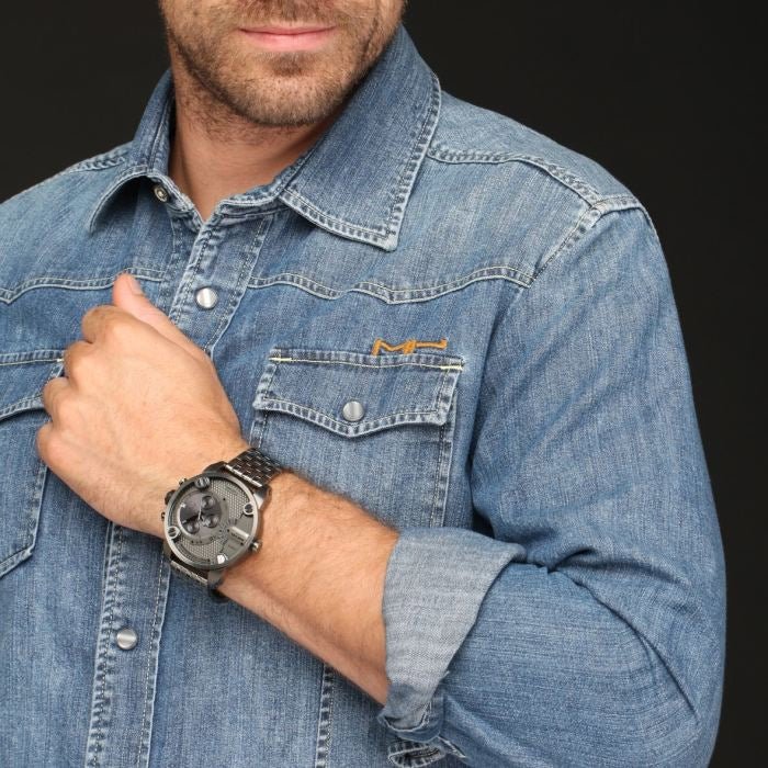  Shop Authentic Diesel Little Daddy Dual Time Chronograph Grey Dial Stainless Steel Strap Watch For Men - DZ7263 - Luxxuri