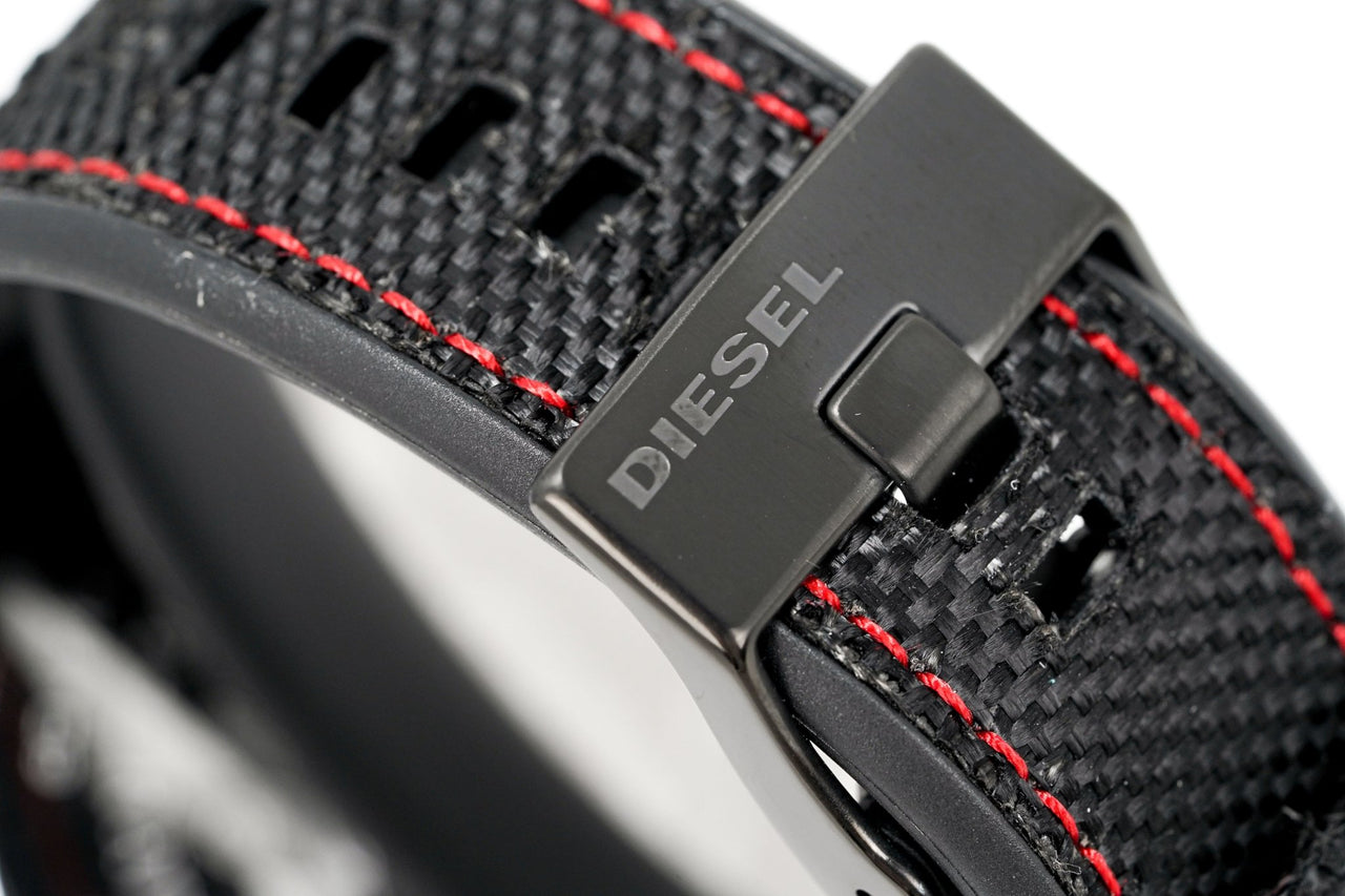  Shop Authentic Diesel Mega Chief Chronograph Silver Dial Black Leather Strap Watch For Men - DZ4512 - Luxxuri