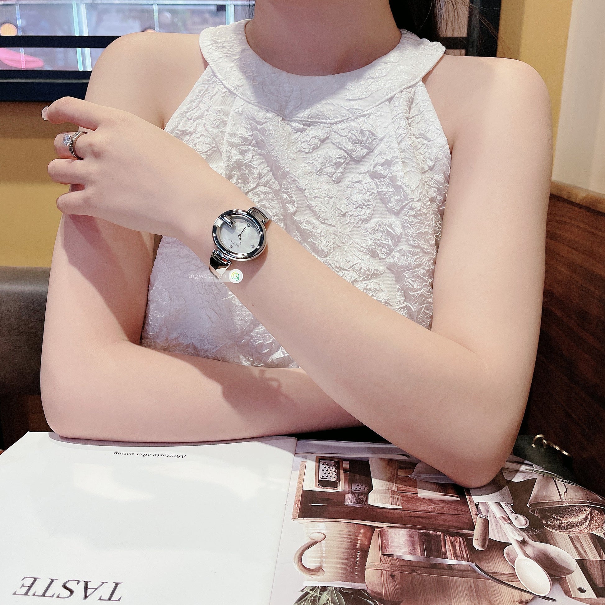  Shop Authentic Gucci Guccissima Diamonds Mother of Pearl Dial Silver Steel Strap Watch For Women - YA134303 - Luxxuri