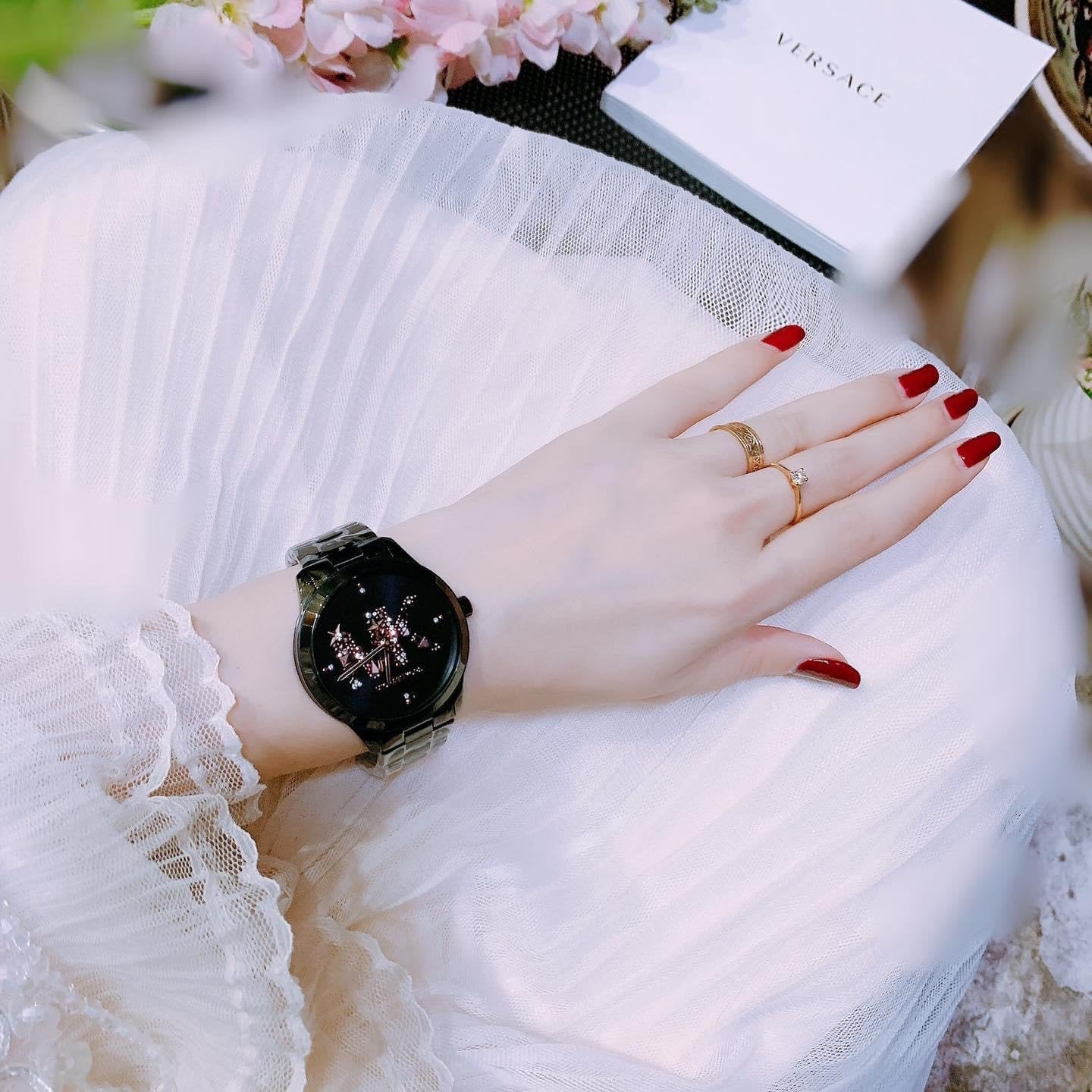 Michael Kors Runway Quartz Black Dial Black Steel Strap Watch For Women - MK6683