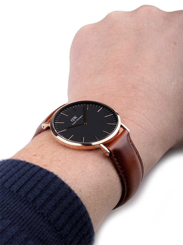  Shop Authentic Daniel Wellington Classic St Mawes Black Dial Brown Leather Strap Watch For Men - DW00100124 - Luxxuri