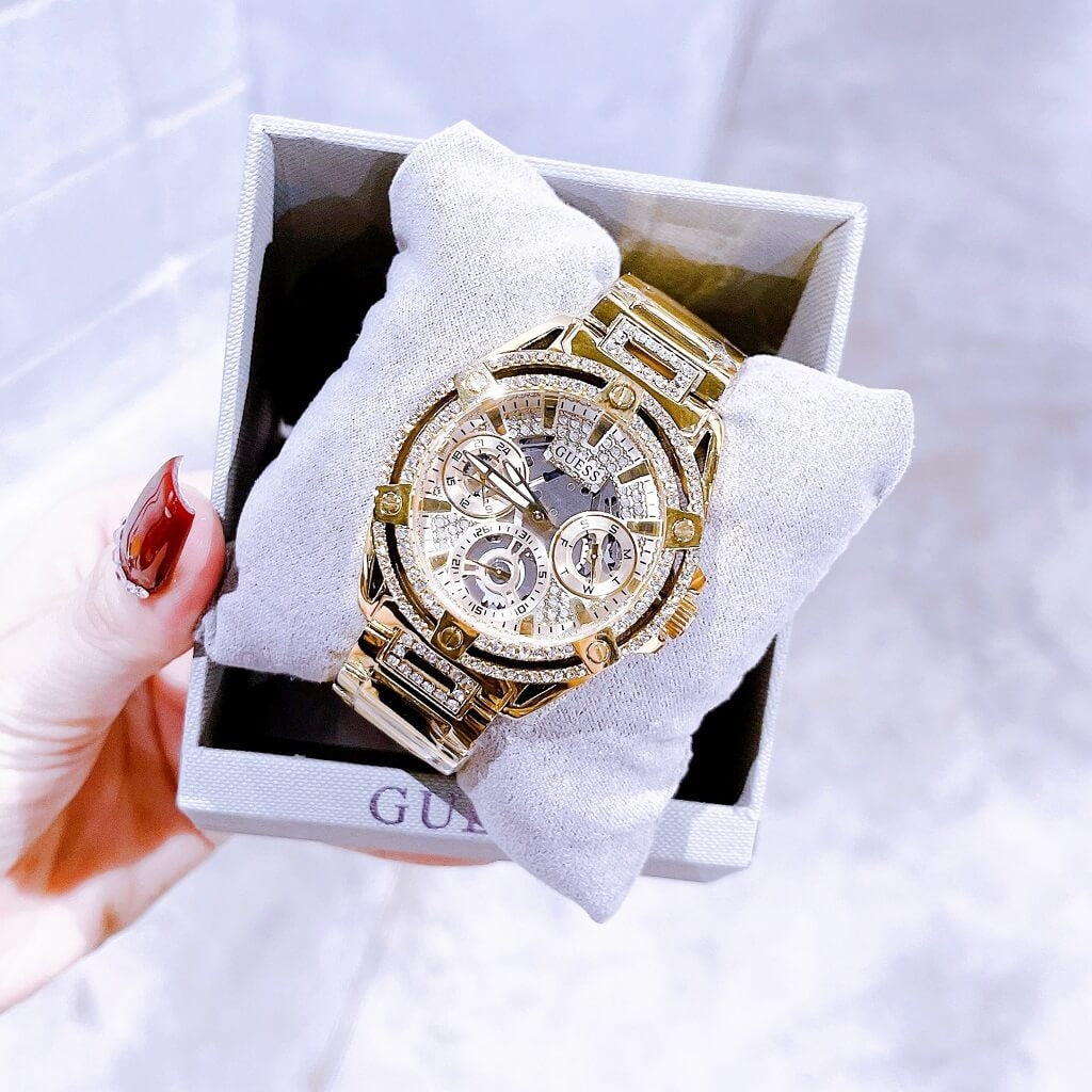  Shop Authentic Guess Queen Quartz Gold Dial Gold Steel Strap Watch For Women - GW0464L2 - Luxxuri