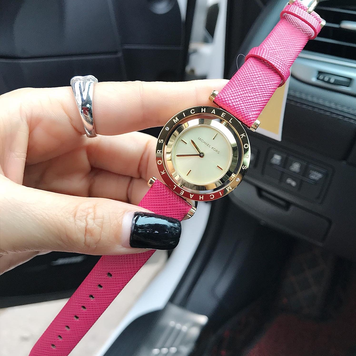  Shop Authentic Michael Kors Averi Gold Dial Pink Leather Strap Watch for Women - MK2525 - Luxxuri