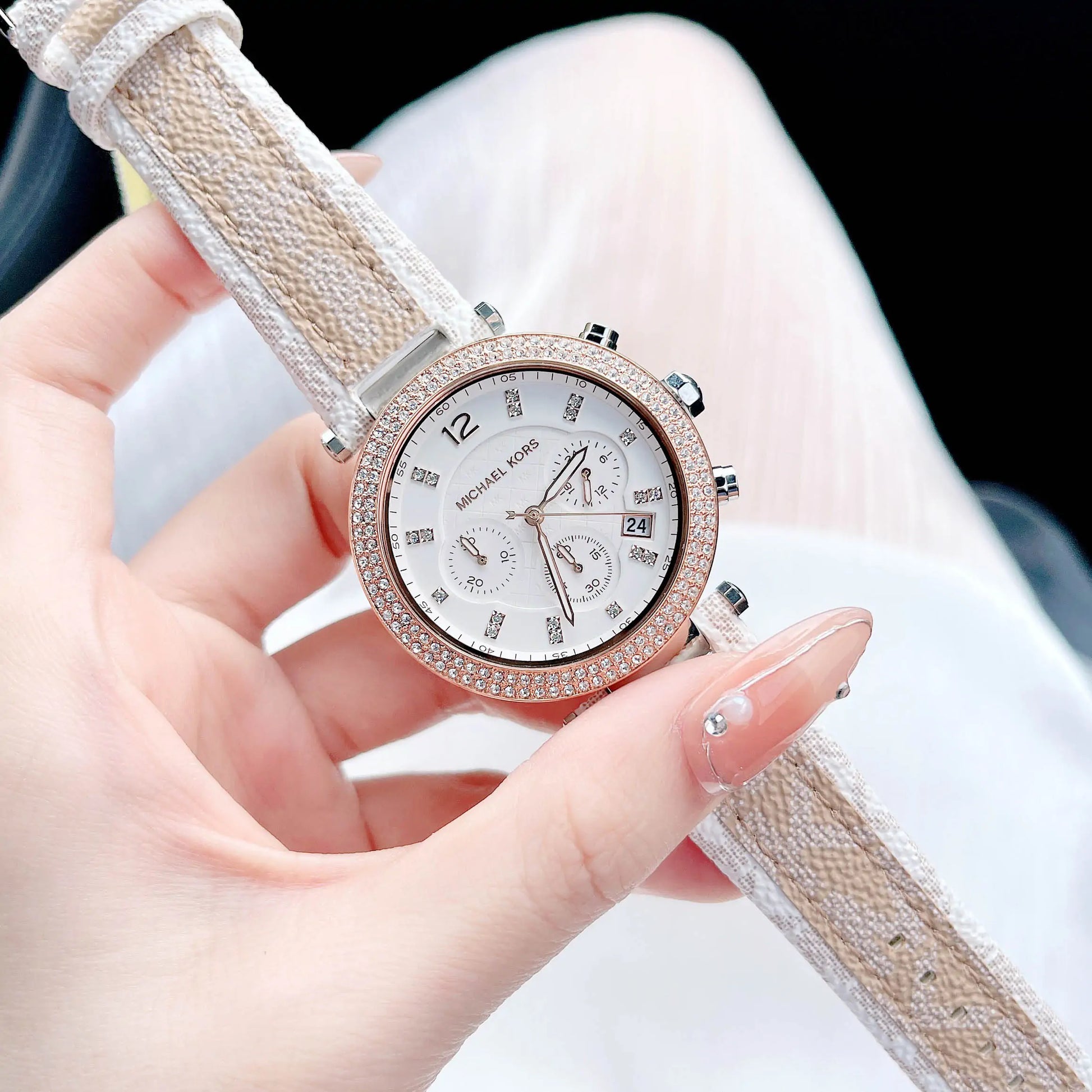  Shop Authentic Michael Kors Parker Chronograph White Dial Two Tone Leather Strap Watch For Women - MK6950 - Luxxuri