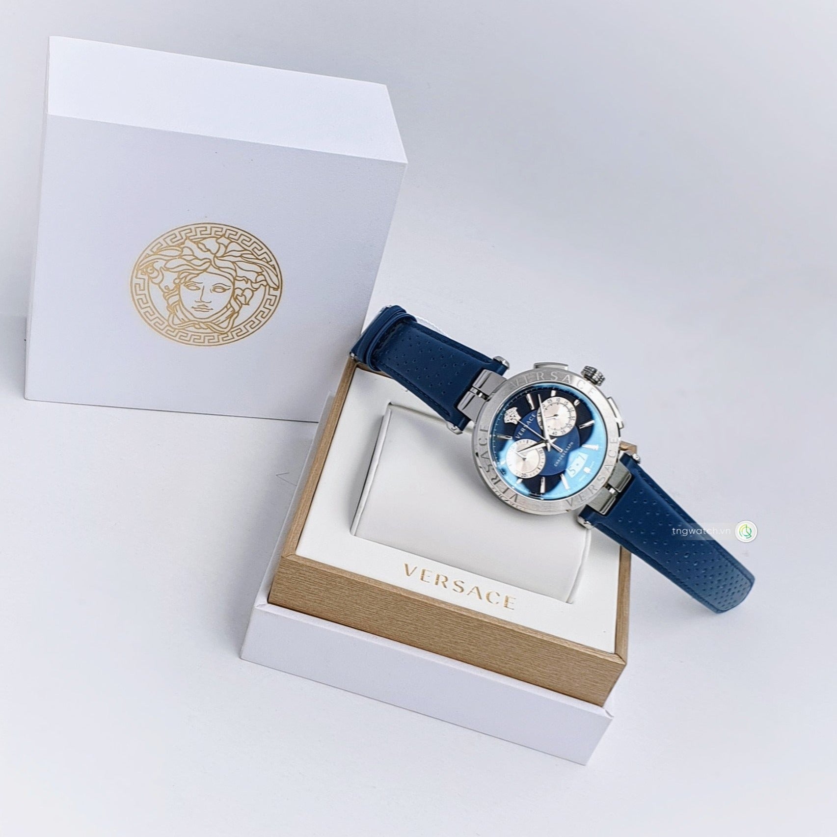  Shop Authentic Versace Aion Chronograph Blue Dial Blue Leather Strap Watch for Men - VE1D01220 - Luxxuri