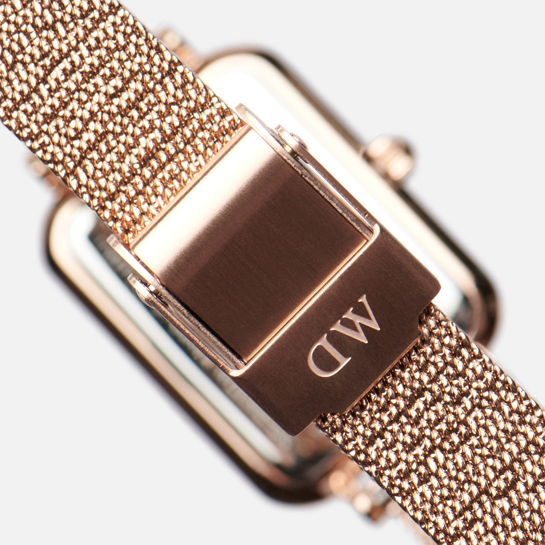 Daniel Wellington Quadro Melrose Green Dial Rose Gold Mesh Strap Watch For Women - DW00100437