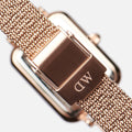  Shop Authentic Daniel Wellington Quadro Melrose Green Dial Rose Gold Mesh Strap Watch For Women - DW00100437 - Luxxuri