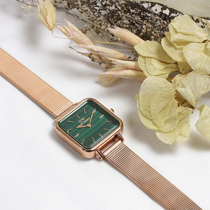  Shop Authentic Daniel Wellington Quadro Studio Green Dial Rose Gold Mesh Strap Watch For Women - DW00100520 - Luxxuri