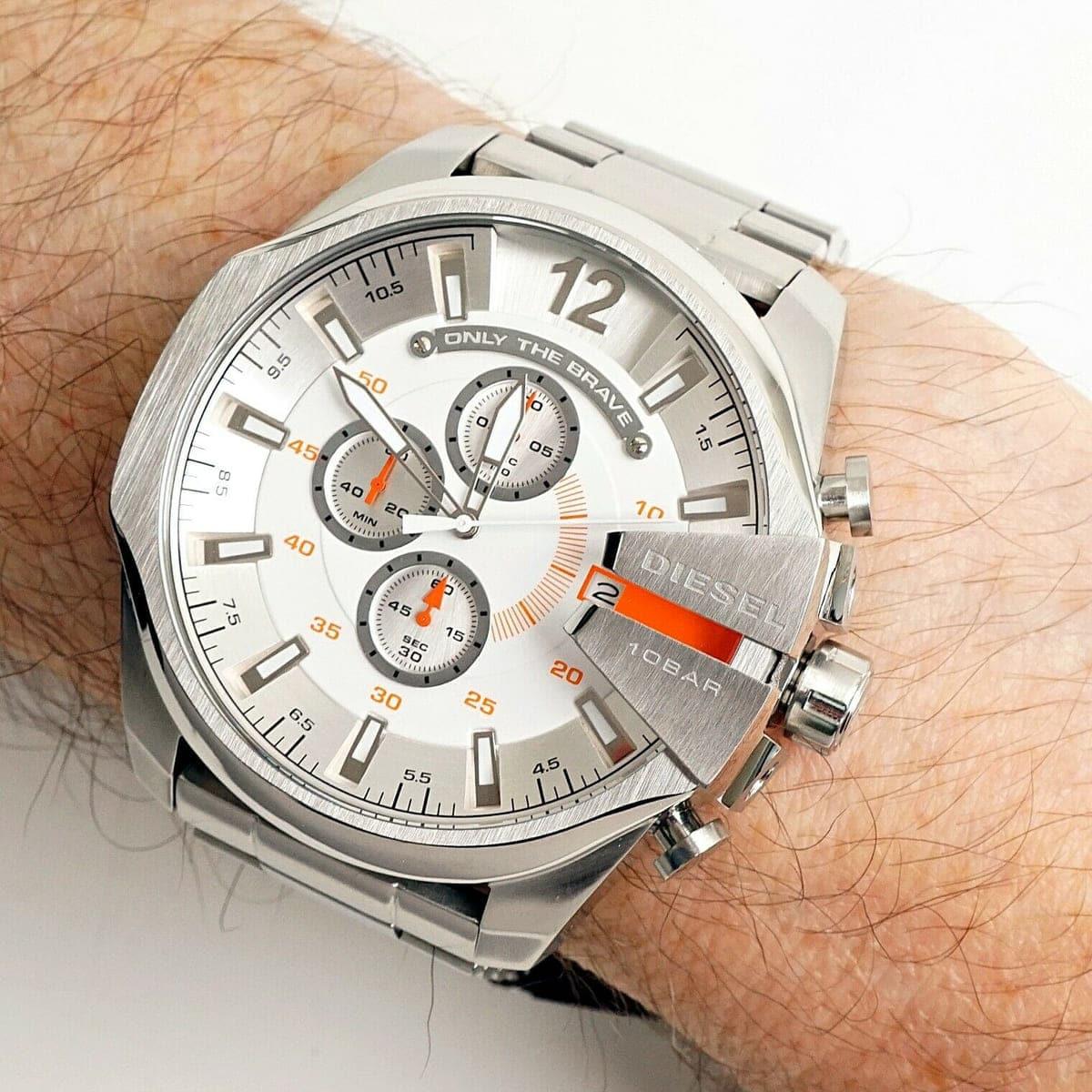  Shop Authentic Diesel Mega Chief Quartz Chronograph White Dial Steel Strap Watch For Men - DZ4328 - Luxxuri