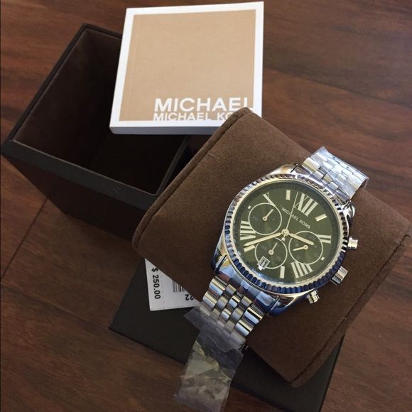  Shop Authentic Michael Kors Lexington Quartz Green Dial Silver Steel Strap Watch For Women - MK6222 - Luxxuri