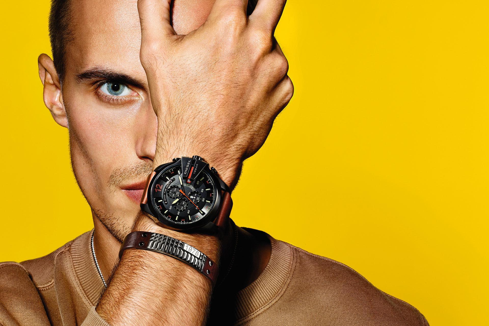  Shop Authentic Diesel Mega Chief Quartz Chronograph Brown Leather Strap Watch For Men - DZ4343 - Luxxuri