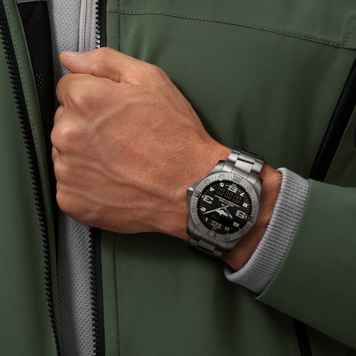  Shop Authentic Breitling Aerospace Evo Black Dial Silver Steel Strap Watch for Men - E79363101B1E1 - Luxxuri