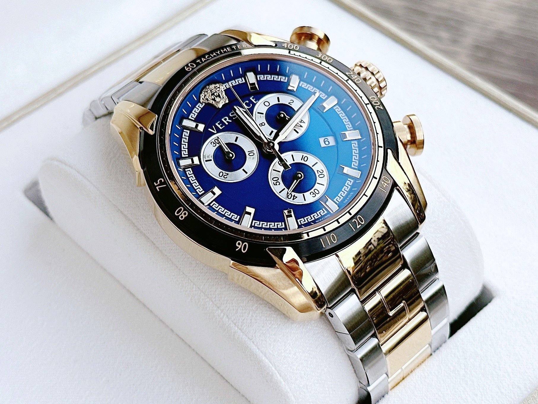  Shop Authentic Versace V-Ray Chronograph Quartz Blue Dial Two Tone Steel Strap Watch For Men - VE2I01021 - Luxxuri