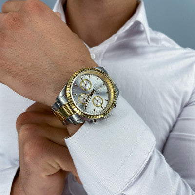  Shop Authentic Maserati Competizione Chronograph Quartz Silver Dial Watch For Men - R8853100021 - Luxxuri