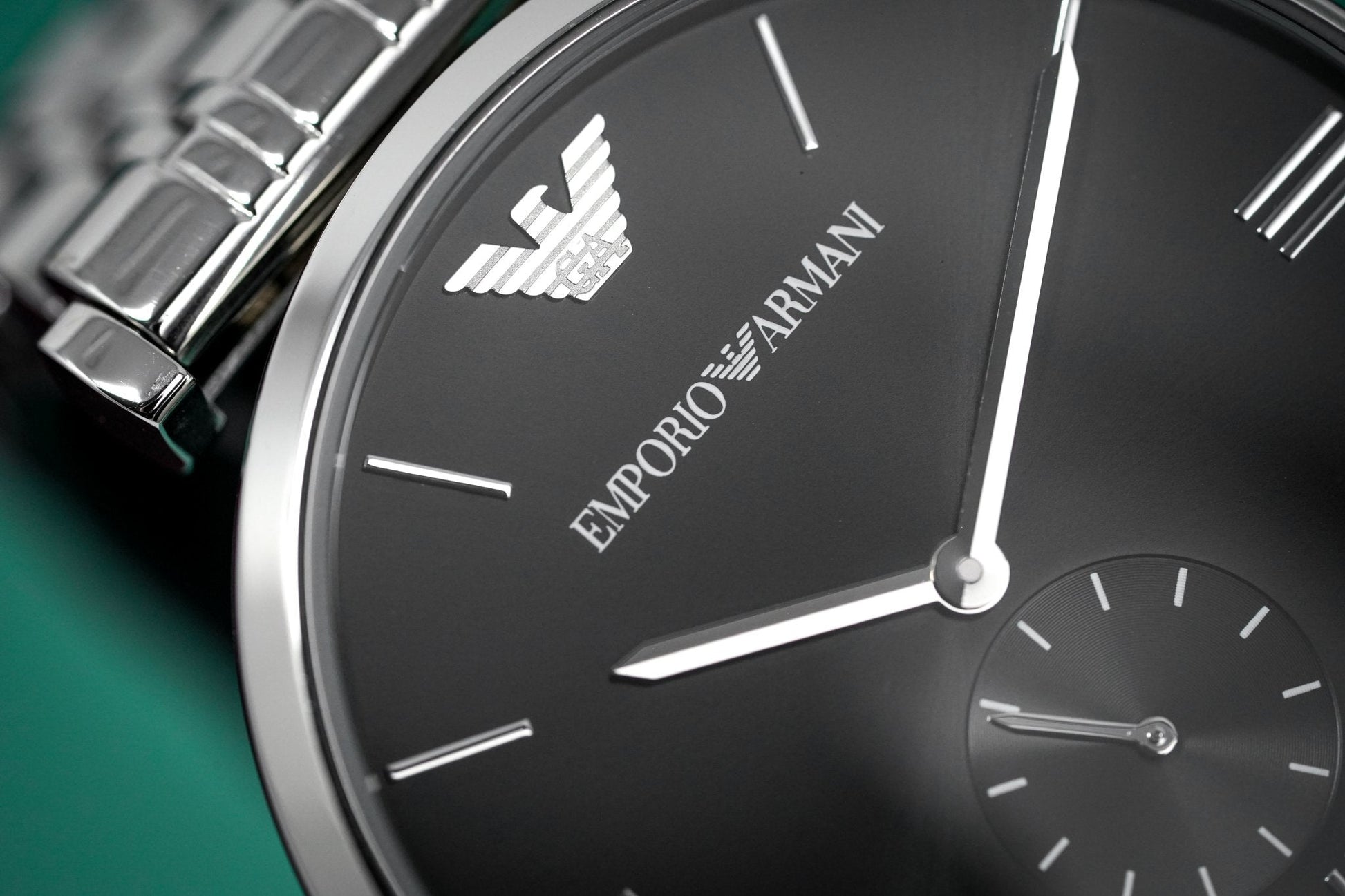  Shop Authentic Emporio Armani Retro Black Dial Silver Steel Strap Watch For Men - AR1676 - Luxxuri