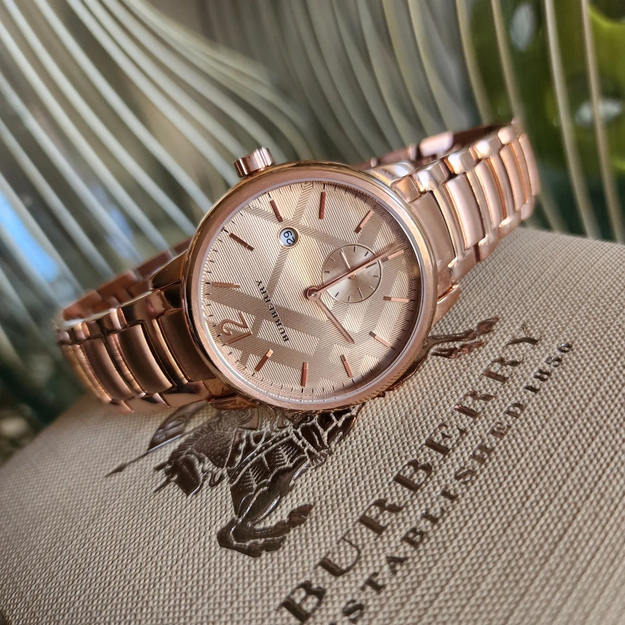 Burberry The Classic Rose Gold Dial Rose Gold Steel Strap Watch for Men - BU10013