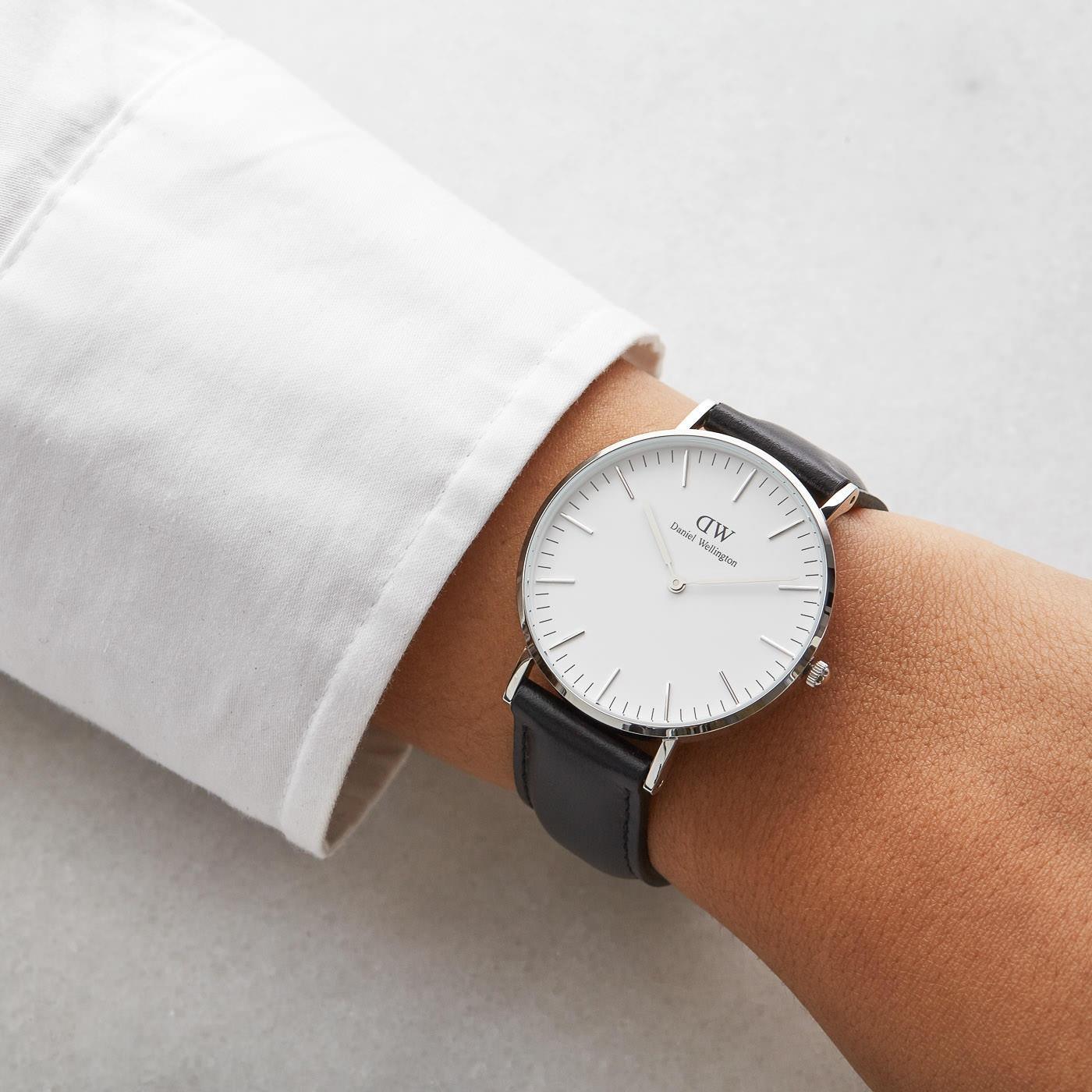  Shop Authentic Daniel Wellington Classic Sheffield White Dial Black Leather Strap Watch For Women - DW00100053 - Luxxuri