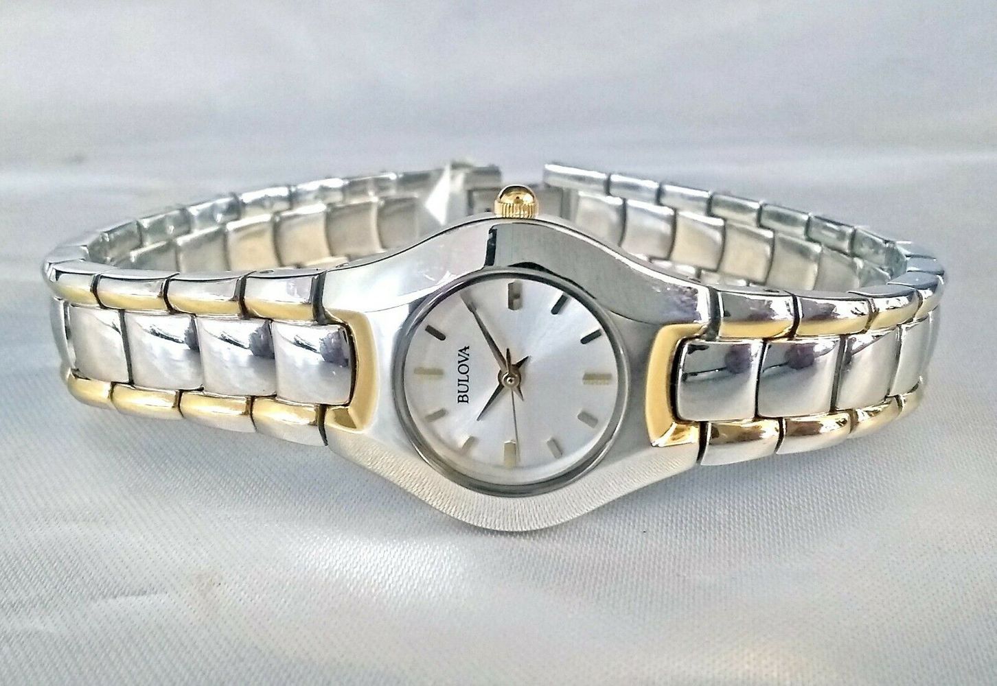  Shop Authentic Bulova Classic White Dial Two Tone Steel Strap Watch for Women - 98T84 - Luxxuri