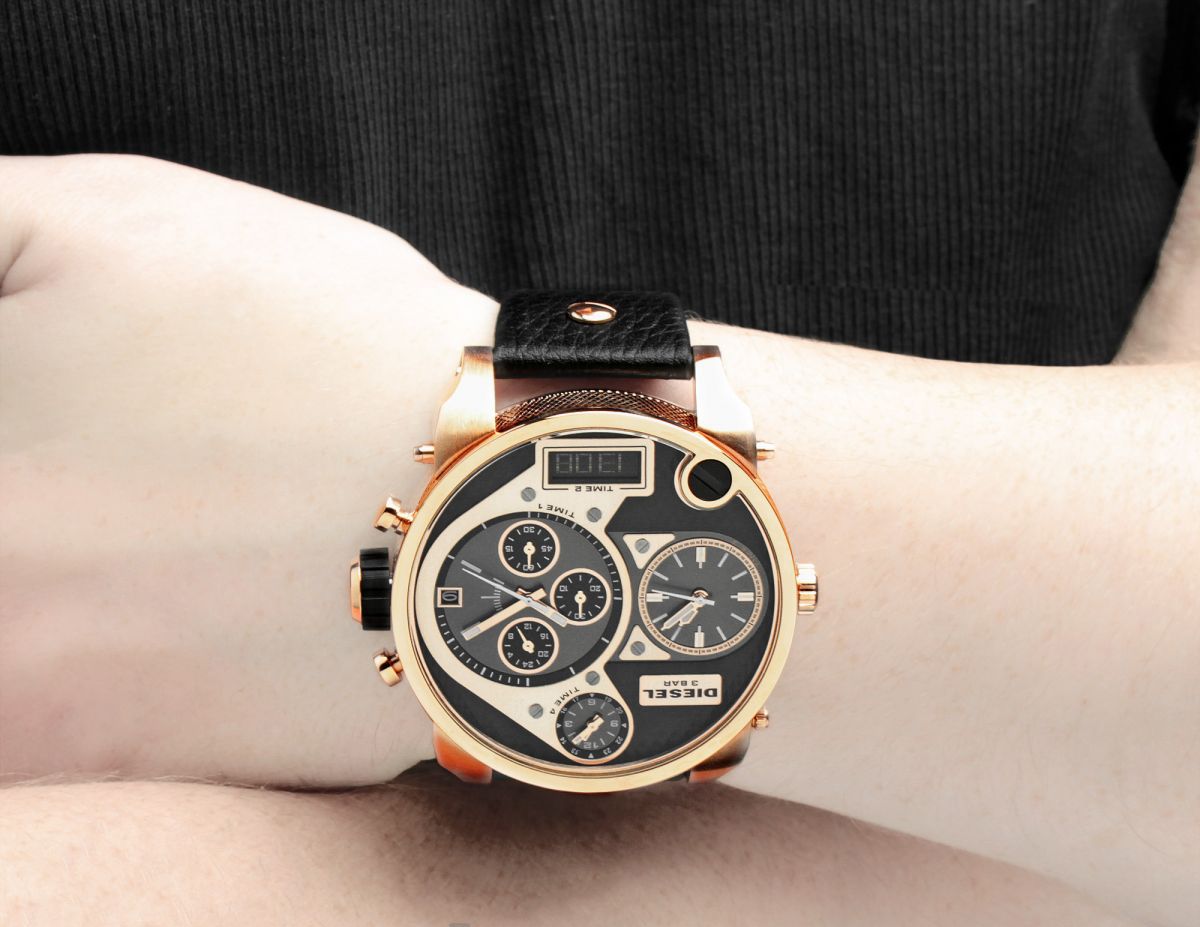  Shop Authentic Diesel Big Daddy Gold & Black Dial Black Leather Strap Watch For Men - DZ7261 - Luxxuri