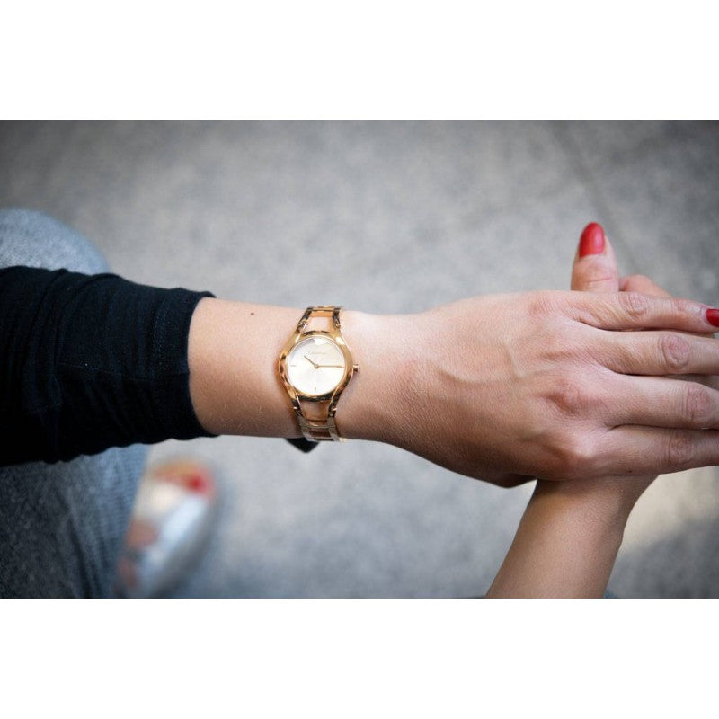  Shop Authentic Calvin Klein Class White Dial Rose Gold Steel Strap Watch for Women - K6R23626 - Luxxuri