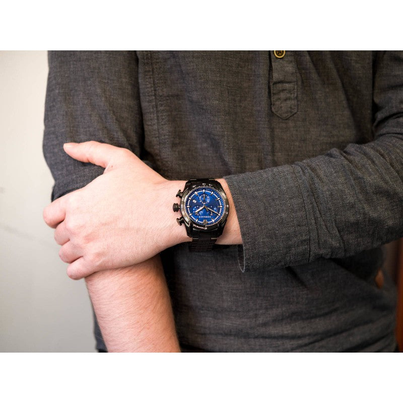  Shop Authentic Versace V-Ray Chronograph Quartz Blue Dial Black Steel Strap Watch For Men - VE2I00521 - Luxxuri