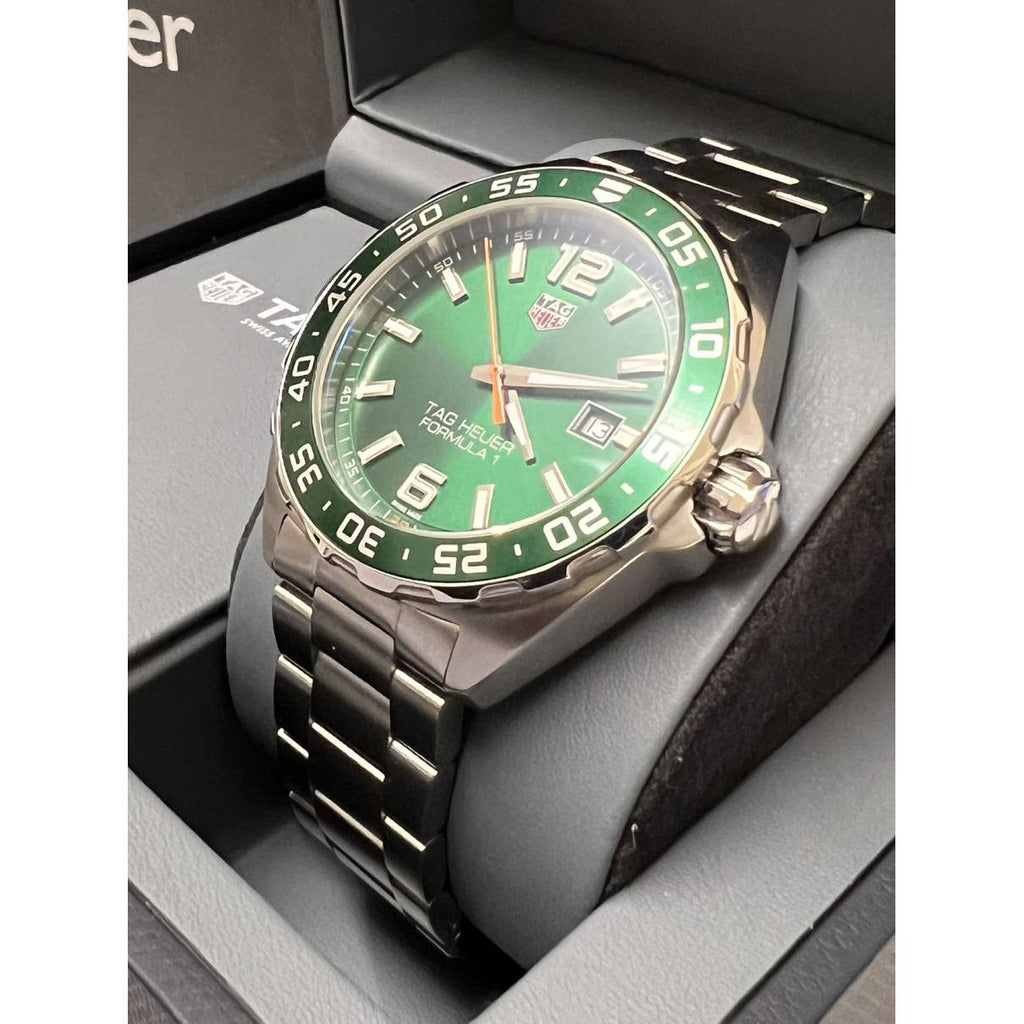  Shop Authentic Tag Heuer Formula 1 Quartz Green Dial Silver Steel Strap Watch for Men - WAZ1017.BA0842 - Luxxuri