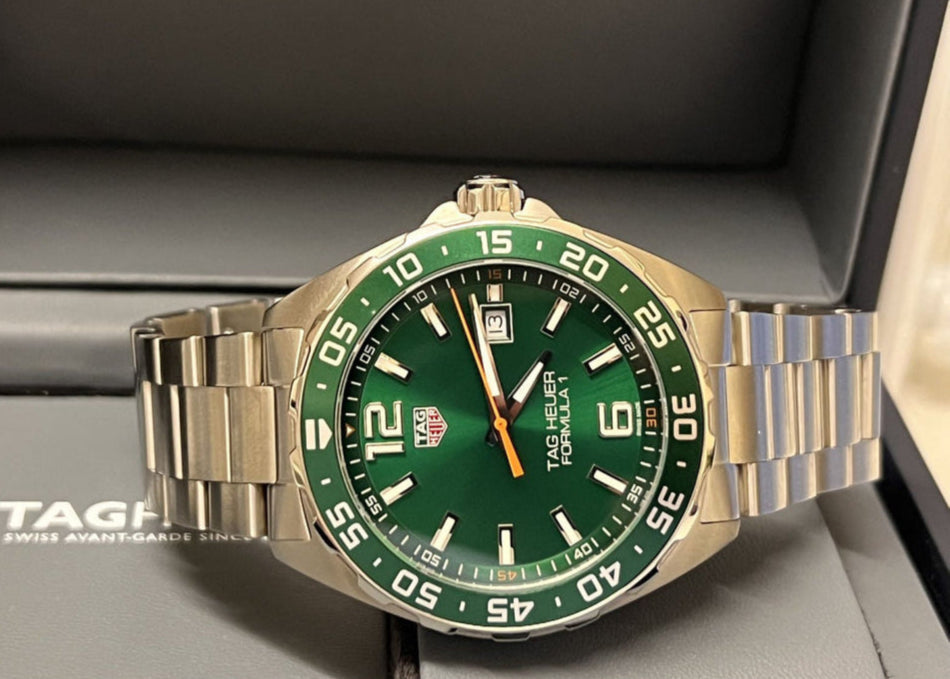  Shop Authentic Tag Heuer Formula 1 Quartz Green Dial Silver Steel Strap Watch for Men - WAZ1017.BA0842 - Luxxuri