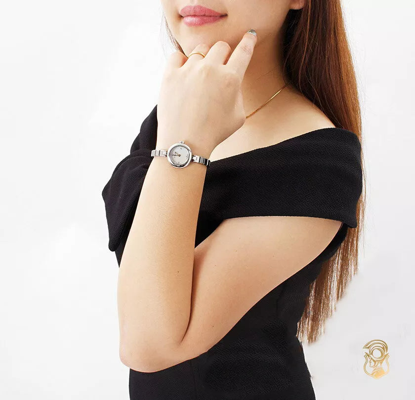  Shop Authentic Gucci Diamantissima Quartz Diamonds White Dial Silver Steel Strap Watch For Women - YA141503 - Luxxuri