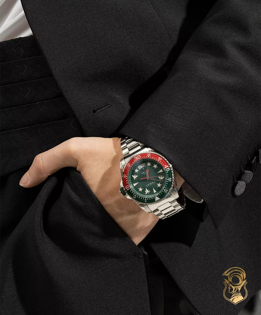  Shop Authentic Gucci Dive Quartz Green Dial Silver Steel Strap Watch For Men - YA136222 - Luxxuri