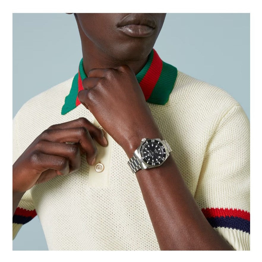  Shop Authentic Gucci Dive Automatic Black Dial Silver Steel Strap Watch for Men - YA136353 - Luxxuri