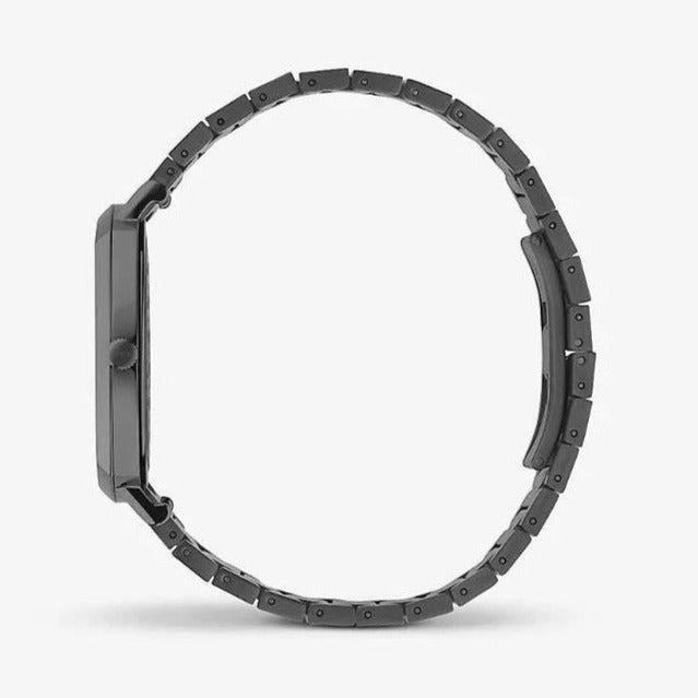  Shop Authentic Gucci Grip Quartz Grey Dial Grey Steel Strap Watch For Men - YA157429 - Luxxuri