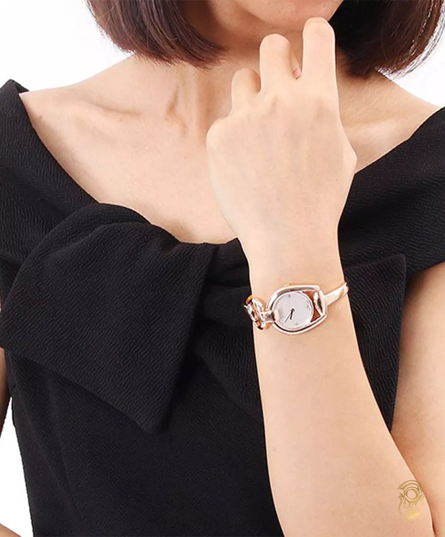  Shop Authentic Gucci Horsebit Collection Diamonds Mother of Pearl Dial Rose Gold Steel Strap Watch For Women - YA139508 - Luxxuri