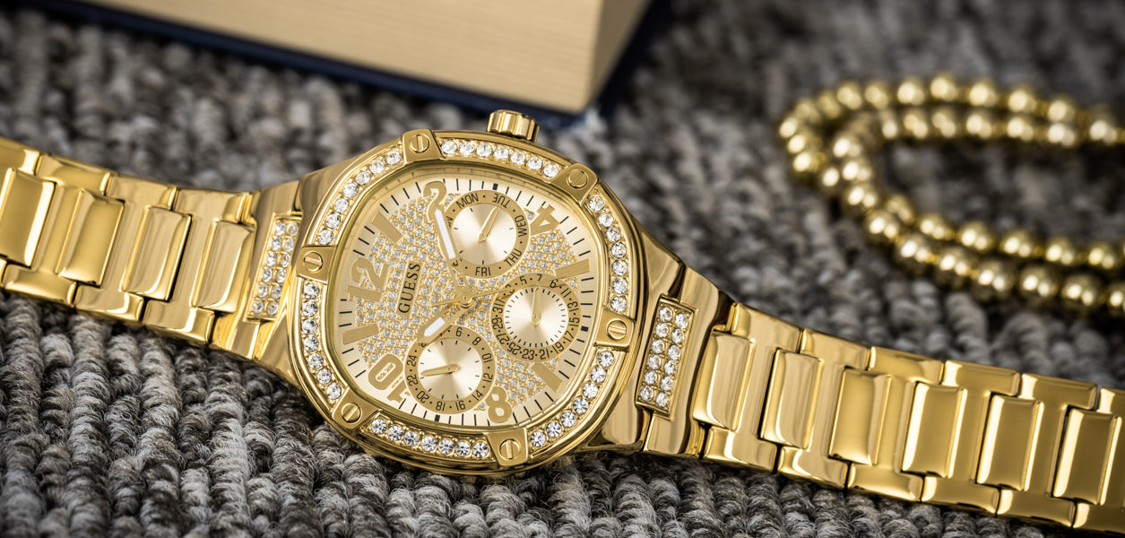  Shop Authentic Guess Duchess Quartz Gold Dial Gold Steel Strap Watch For Women - GW0558L2 - Luxxuri