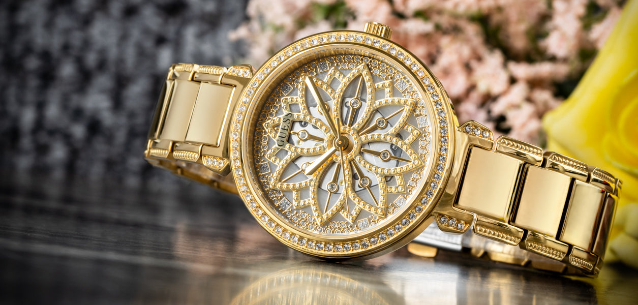  Shop Authentic Guess Lily Quartz Gold Dial Gold Steel Strap Watch For Women - GW0528L2 - Luxxuri