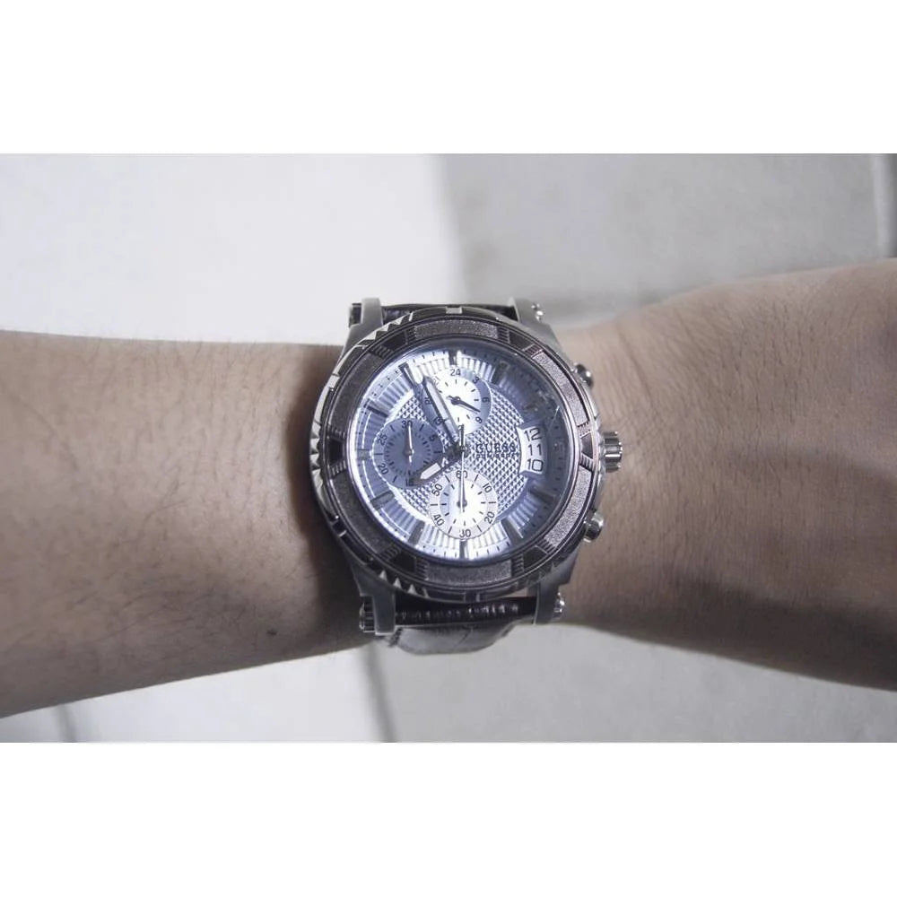  Shop Authentic Guess Pinnacle Chronograph Quartz Blue Dial Brown Leather Strap Watch For Men - W0673G1 - Luxxuri