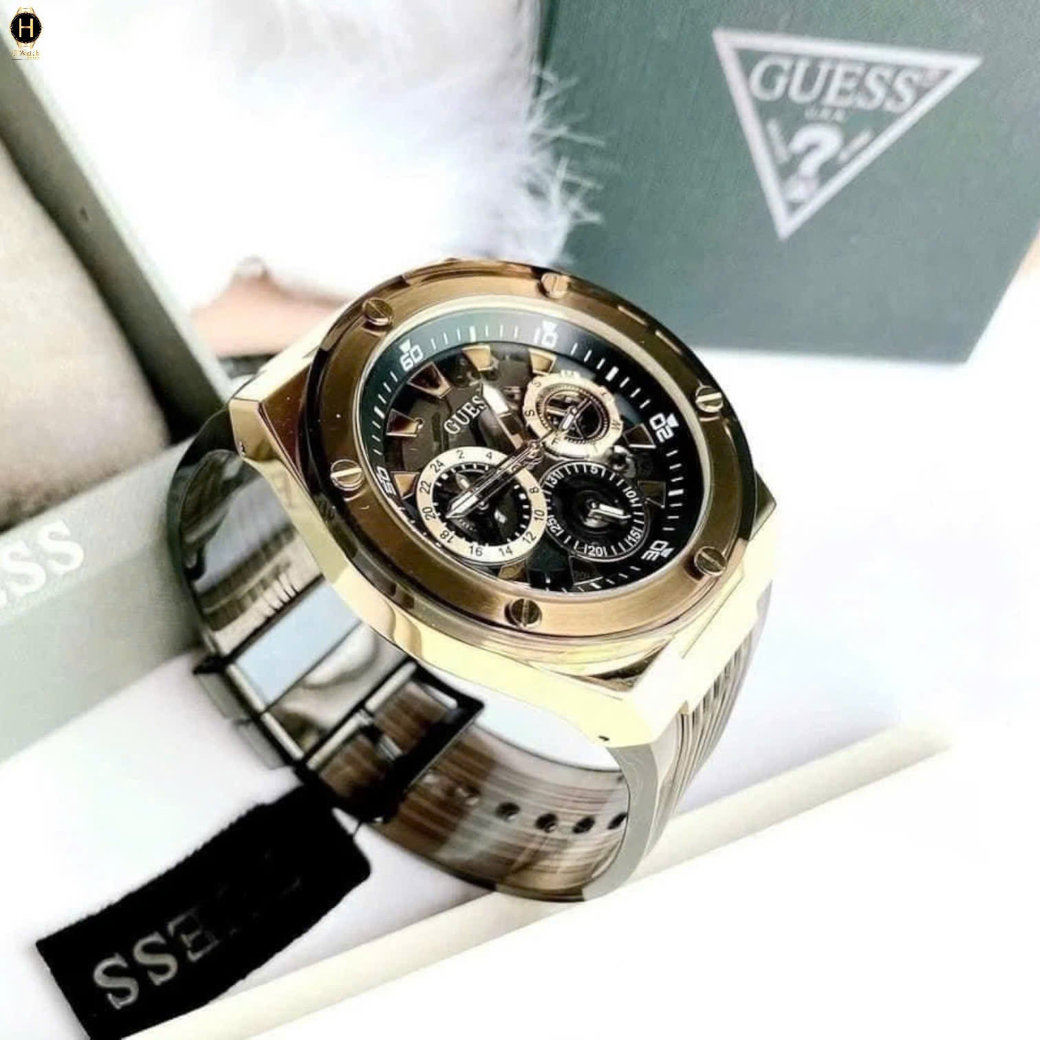  Shop Authentic Guess Poseidon Chronograph Black Dial Black Silicone Strap Watch For Men - GW0425G1 - Luxxuri