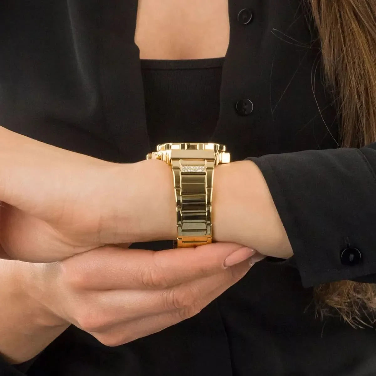  Shop Authentic Guess Fusion Chronograph Gold Dial Gold Steel Strap Watch for Women - GW0552L2 - Luxxuri