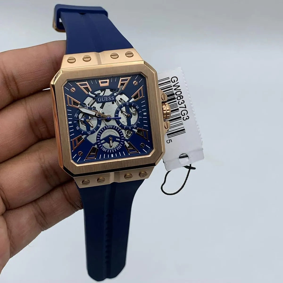  Shop Authentic Guess Leo Chronograph Blue Dial Blue Silicone Strap Watch For Men - GW0637G3 - Luxxuri