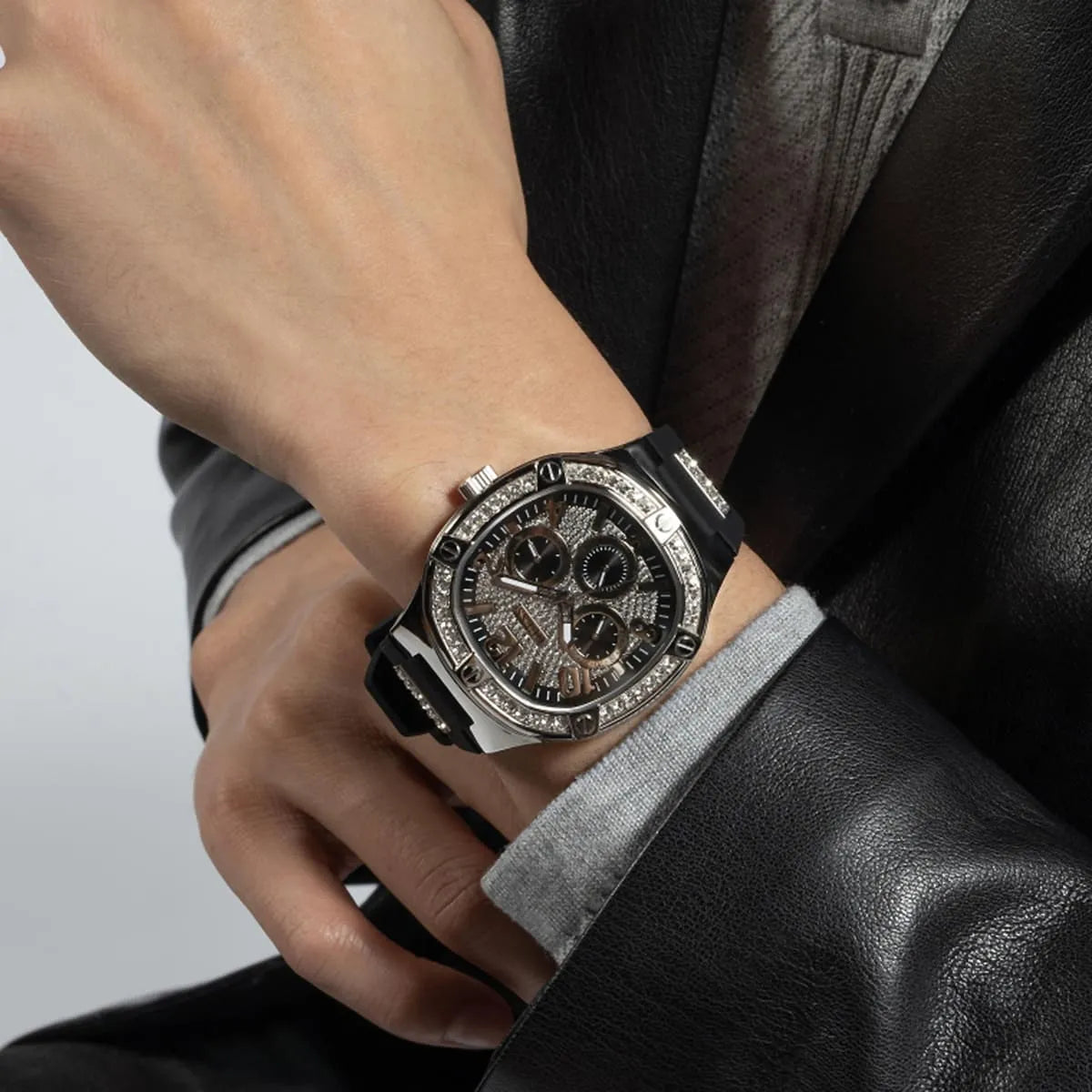  Shop Authentic Guess Duke Crystals Black Dial Black Silicone Strap Watch For Men - GW0641G1 - Luxxuri