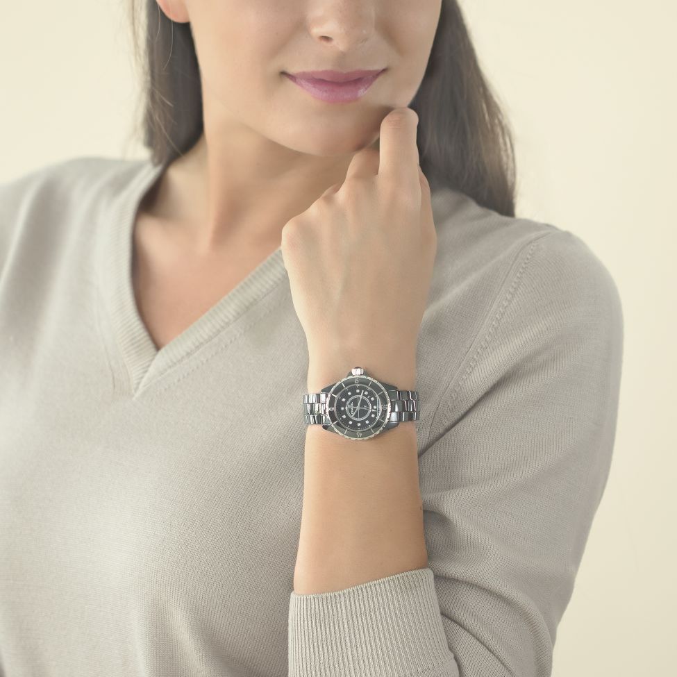  Shop Authentic Chanel J12 Quartz Diamonds Black Dial Black Steel Strap Watch for Women - J12 H1625 - Luxxuri